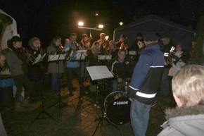 Der Posaunenchor sorgt musikalisch für  die richtige Stimmung